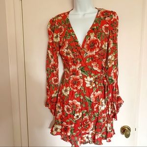 NWT Forever21 Floral wrap dress - size M